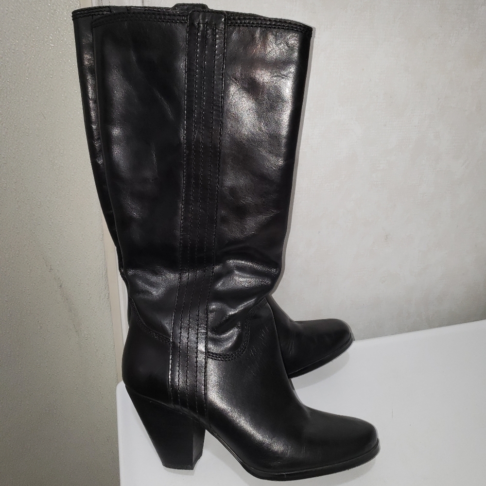 Arturo Chiang Black Boots